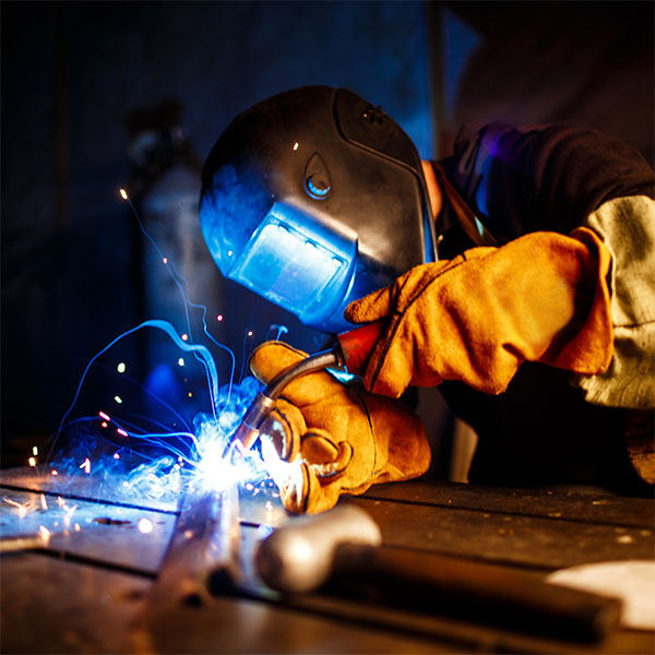 Travaux de soudure et remise en état
